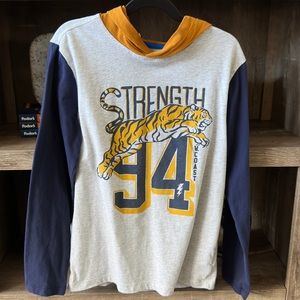 Old Navy long sleeve hooded graphic t-shirt